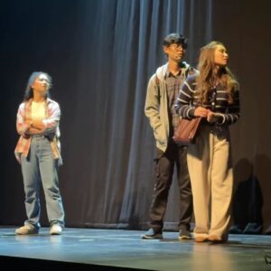 Aulion Instagram - ⭐️MY MUSICAL DEBUT⭐️

Sering banget hadir ke Taman Ismail Marzuki untuk nonton musikal. Setelah kelar & penonton semua udah keluar, cuma ada gue dan bangku kosong yang banyak. Saat itu selalu ngomong dalem hati “Ya Allah, pengeeeeen banget bisa berkarya di sini, cobain bentar aja gapapa”.

Pas pertama kali diajak Andovi main Polarisasi, gue gak langsung jawab karena mikir dulu. Gue takut banget, apalagi gue gak pernah ke ranah akting sama sekali & gue gak pernah nyanyi depan banyak orang. TAKUT BGT. Tapi karena gue tau ini kesempatan gak akan terulang, jadi gue terima meskipun keringet dingin yah. Apalagi gue tau Andovi Jovial kalo bikin karya pasti pake hati. Jadi gue percaya.

Pas baca scriptnya, loh kok Rizal / Ical ini gue banget. Kreatif, cukup goblok, innocent & kasian (Maaf, Cal). Demi Allah & demi apapun gue gak expect Rizal sering diketawain penonton 😭 gue bingung “kok pada ketawa sih? emg lucu ya?”, pas nanya Andovi Kajo & Bintang, katanya “nah, ini nih the real Rizal. Justru itu, lo emang ga niat ngelucu, biarin aja lo bingung”. Huhu ampe sekarang pun gue ga paham Rizal lucunya dimana 😭 mungkin oke deh ketawa kecil gapapa, tapi ini ketawa sampe tepuk tangan yaampun gue shock beneran. 

Selama gue berkarya, ini jadi one of my most memorable works sih. Karena orang-orangnya baik banget, mulai dari directornya, cast & dancers, musician, stage crew, MUA, sound, tech, semua yg di belakang layar tuh baik banget. Ditambah lagi penontonnya juga baik bangeet, apresiasinya tanpa henti. Bersyukur akhirnya ngerasain keajaiban panggung dan itu nyata adanya. 

“SEMUA ORANG PASTI SUKA, SEMUA ORANG PASTI PENGEN ✨TUMBUH TERUS✨”

Gue seneng banget bisa tumbuh terus bareng semua orang yang ada di mahakarya ini. Terima kasih banyak 🥹 Masyaallah Tabarakallah.

Rizal izin pamit yaa 🙏🏼 @polarisasimusikal

photo by @rifkyprasetia @bayu.ramanda1