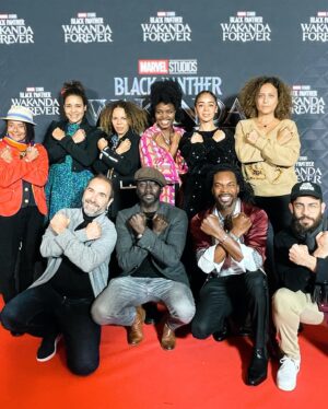 Aurélie Konaté Instagram - Wakanda Forever sort aujourd’hui dans toutes les salles de cinéma. Je vous conseille vivement d’aller voir ce film. C’est du grand, très grand @marvel 
J’ai la chance de retrouver la princesse Shuri alias Letitia Wright, 4 ans après le premier volet.
J’ai évidemment une pensée pour toi José 🖤
Bravo à @disneyfr @marvelstudios et à tous mes camarades qui ont participé à la version française.
Quelle belle équipe!
WAKANDA POUR TOUJOURS 
@blackpanther 
#wakandaforever #blackpanther #comedienne #metisse #voixfrançaise #marvel #shuri #princesseshuri #wakanda
