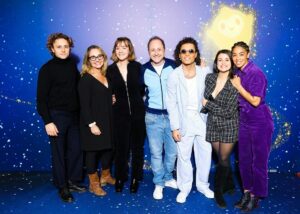 Aurélie Konaté Instagram - Quel bonheur d’avoir participé à la VF du nouveau film @disneyfr @disneywishmovie.
Je suis la voix parlée et chantée de Hal.
Merci @barbaratissier et @quentinbachelet  pour votre bienveillance.
Et bravo à toute l’équipe VF @oceane_demontis @julien_crampon @instatomalmodar_officiel @camille_timmerman @herverey @anniemilon @lillycaruso
#DisneyWish 💜✨💜