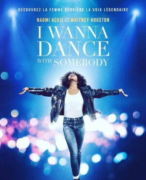 Aurélie Konaté Instagram - Aujourd’hui sort au ciné le biopic sur Whitney Houston « I wanna dance with somebody » et j’ai la chance de prêter ma voix à la fabuleuse Naomi Ackie qui interprète la grande Whitney.
Quel cadeau d’avoir pu prêter ma voix à cette grande très grande artiste dont j’étais fan.
Pour moi l’une des plus belles voix au monde.
Merci @raphael_anciaux pour ce cadeau. Quel rôle, quelle joie! J’y ai mis tout mon cœur alors si vous le voyez en français j’espère que vous apprécierez. Et si vous tendez l’oreille, il se pourrait que je chante sur quelques mini passages ☺️
J’ai eu des partenaires géniaux.
Bravo @geoffreyloval @amelia_ewu @virginieemane @jmvaubien_off @mikefedee Rody, Cerise Vaubien, Bernard Alan…
Bon film et belles fêtes à tous 🎉🎤🎶❤️
#iwannadancelefilm #whitneyhouston #biopic #iwannadancewithsomebody #naomiackie #chanteuse #voixfrancaise #dubbing @sonypicturesfr @sonypictures