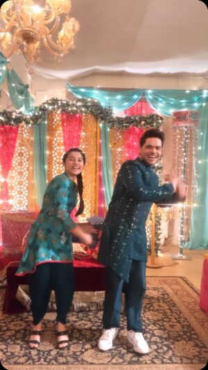 Aurra Bhatnagar Badoni Instagram - When tapish and adhya dance together. 
#anupamaa #teetu #adhya #dance #fun
