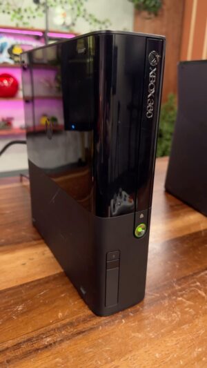 Austin Evans Instagram - The forgotten Xbox 360