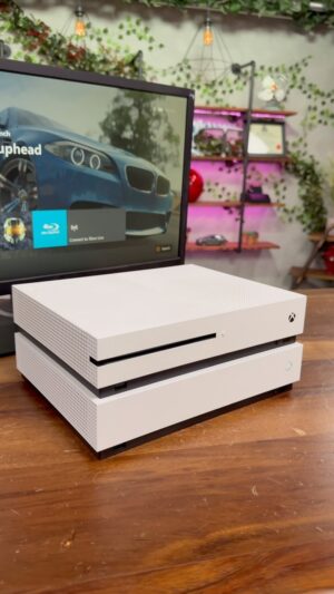Austin Evans Instagram - The forgotten Xbox was…kind of weird.