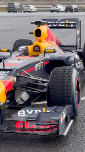 Austin Evans Instagram - Can a normal person drive an F1 car?