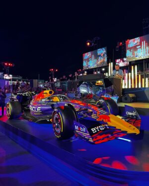 Austin Evans Instagram - I didn’t expect the Vegas Grand Prix to be much of a race but what a phenomenal time. Huge shoutout to @redbullracing and @redbullusa for the invite!!