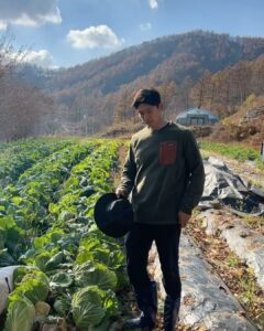 Austin Kang Instagram - my 4th annual 김장 🥬 @ojinajeju