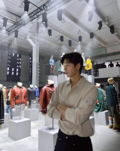 Austin Kang Most Liked Photos and Posts