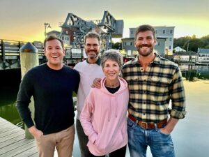 Austin Stowell Instagram - Three men with their little lady. Here’s to you mama! May you never get our movie references but always amuse us none the less. Love you more everyday ❤️🩷❤️