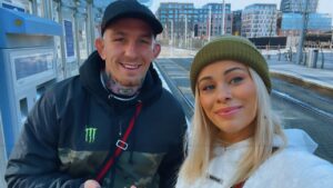Austin Vanderford Instagram - 💚🖤seeing the world