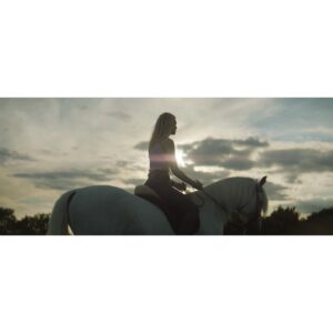 Autumn Durald Instagram - Beautiful London summer of 2017 | Dir Max Minghella | 🎤 Elle Fanning 
t  e  e  n  s  p  i  r  i  t