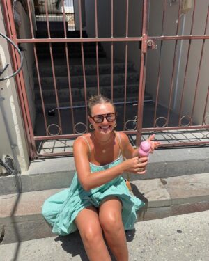 Autumn Rose Gruber Instagram - out & about 🍦