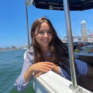 Ava Acres Instagram - A day on the water🌊