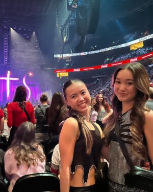 Ava Ro Instagram - GUTS TOUR “24 

may or may not have cried the entire time… love u so much olivia 💜