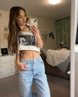 Ava Ro Instagram - feels like summer 💖