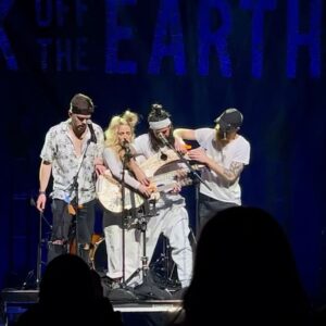 Ava Ro Instagram - WOTE “24 !! thank you so much @walkofftheearth and @myleserlick for having me ❤️