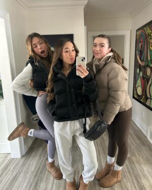 Ava Ro Instagram - family day weekend with my favourite people ❤️