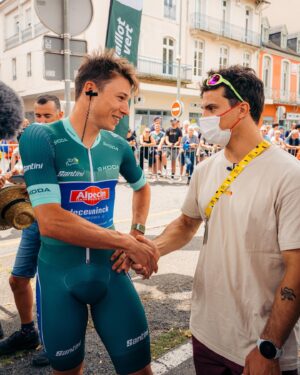 Average Rob Instagram - tour de france was chouette 🇫🇷 

pics by @jossewester #tdf
