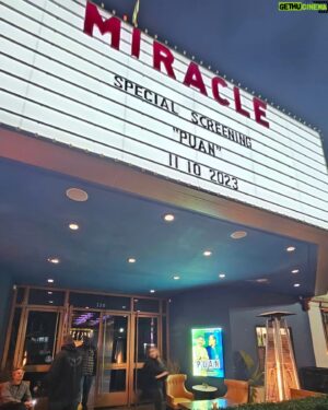 Axel Kuschevatzky Instagram - Algunas postales de la emocionante proyección de PUAN que hicimos en The Miracle para amigos y familia.

Puan, la espectacular comedia de María Alché y Benjamín Naishtat con @marcelosubiottook @leosbaraglia
@juli_zylberberg @aleflechner
@cristina.g.banegas / @andreafrigeriook/
@bestellimara @gaspioff y gran elenco.
Una producción de @pastocine & @pucaracine
Coproducida por
@infinityhill_/
@kinoproduzioni/ @bubblesproject/
@pandorafilmproduktion / @atelierdeproduction
Productores @bardox / @babsday / @fedetut
Co productores @axelkuschevatzk / Christoph
Friedel Giovanni Pompilii
@thomasverhaeghe_atelierdeprod
@mathieu.atelierdeproduction @tatimilk Claudia
Steffen / Emmanuel Chaumet / @cindyteperman
Dirección de fotografía Hélène Louvart
Dirección de arte @julidolinsky
Montaje @livserpa
Sonido @fer.ribero
Música @santidolan
Vestuario @marianaseropian
Guión @mm.alche/ @benjanaishtat
Trailer: @companiadetrailers
Poster: @fableagency

Gracias a @themiracleinglewood

#Puan #MariaAlche #BenjaminNaishtat #Estreno
#5deOctubre #PastoCine #PucaraCine #Digicine
#MarceloSubiotto #LeonardoSbaraglia
#JulietaZylberberg #AlejandraFlechner
#AndreaFrigerio #MaraBestelli #Cine #CineArgentino #Infinityhill #laliesposito