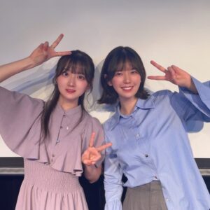 Aya Yamane Instagram - 『山根綺のゆるっと綺譚』公開生放送2024 ありがとうございました！
やや綺譚久しぶりのイベント！とっても楽しかったです🥰

みんなが可愛いうちわやボードを作って持って来てくれたり、
感想をSNSに上げてくれたり、
やや担さん同士で仲良くなってくれているのを見て、
すごく嬉しい気持ちになっている今日この頃。

昨年7月から毎月何かのライブに出させていただいていて、
それをようやく走り切ったのですが、
始まる前や終わった後はどんなことをお話ししているのかなぁとか、新しいお洋服を買って着てくれたり、
遠方の方は飛行機や新幹線に乗って来てくれたんだろうなぁとか、
海外の方も増えたなぁとか、たくさんのことを感じた日々でした。

何回も心が折れそうになったけど、
なんとか無事に走り切ることができました。
本当に、応援してくれるやや担さんのおかげです！！
こうしてライブやイベントや舞台を観に来てくれるみんなの気持ちがとっても嬉しいな🌷これからも末長くよろしくお願いします！✨

そして今日はゲストに天海由梨奈ちゃん、和久井優ちゃん、土屋李央ちゃんの3名に来ていただきました🌸
大好きなマイメン！！とっても楽しかったぜ〜！！🫶🏻

配信アーカイブも是非ご覧くださいね︎♡
ではでは！また会いましょう〜！！🥰🥰

#やや綺譚 #公開生放送 #イベント #渋谷 #loft9shibuya