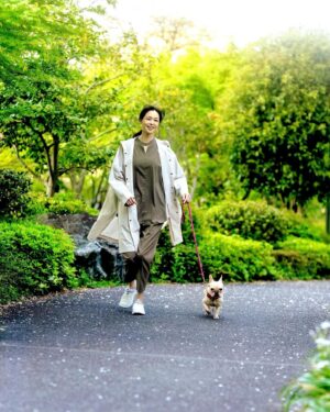 Ayako Kawahara Instagram - #tokyo #frenchbulldog #フレンチブルドッグ #フレブル #日焼け止め