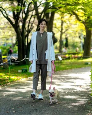Ayako Kawahara Instagram - #tokyo #frenchbulldog #フレンチブルドッグ #フレブル #日焼け止め