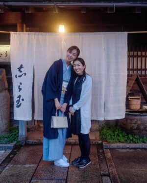 Ayako Kawahara Instagram - 名古屋の夜✨
#nagoya #kimono #料亭  #着物