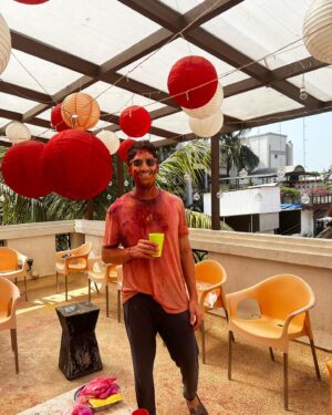Ayan Mukerji Instagram - best day of the year 😬💥
#holihai!!!!!!
