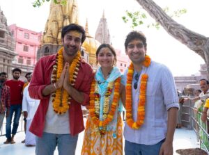 Ayan Mukerji Instagram - And finally… It’s a Wrap!💥

5 years since we took our first shot on Brahmāstra, and we’ve finally filmed our last one!

Absolutely incredible, challenging,
once-in-a-lifetime journey!!!

Some hand of destiny that we finished the shoot of ‘Part One: Shiva’ in Varanasi - a city infused with the spirit of Shiv Bhagwan, and that too at the most sacred Kashi Vishwanath Mandir, allowing us to finish in an atmosphere of purity, joy and blessings 🙏

Exciting days ahead, last lap ahead !

09.09.2022 - Here we come ! 💥