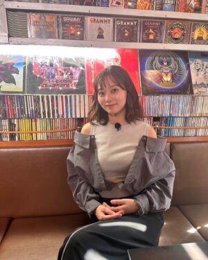 Ayano Kudo Instagram - 素敵な中華屋さんでした🫰🏻
箸休め〜！！

make up & styling @akemimuraki