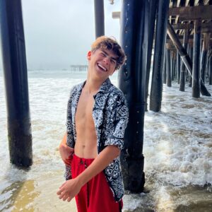 Ayden Mekus Instagram - Guess who’s 17 🥳🎉
•
Love you all ❤️