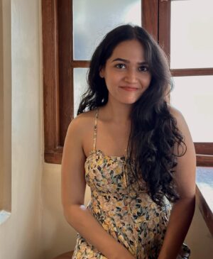 Ayesha Kaduskar Instagram - april phool day 🌼