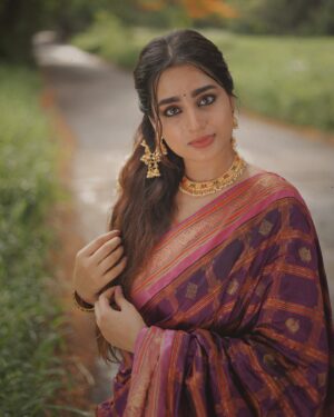 Ayesha Khan Instagram - வணக்கம் 🙏 
📷- @cs.photography17