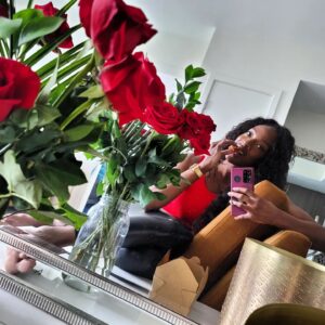 Ayisha Issa Instagram - Mood. 
.
.
.
.
.
.
.
.
.
.
.
#cdnscreenawards #nomination #roses #flowers #leatherpants #red #chicken #photography #selfie #vancouver #vancouvergirl #gratitude #strongwomen  #blackwomen #blackqueen #fitwomen #feet #eating #happy #actorlife
