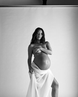 Aylya Marzolf Instagram - Missing my belly. This was just days before I gave birth. And in full transparency, one of the last times I felt beautiful and powerful in my body. The belly really did a lot for me. After birth I have the same body just without the belly and it’s been a struggle to accept, embrace and appreciate it these days. Postpartum is a time to be gentle and kind as you transition into this new life, but it’s a challenge everyday. I’ve just got to remind myself that it’s the same body that grew my beautiful children, the same body that felt powerful and beautiful in these pictures. 

Thank you @rebecca_grant_studios for having this vision to play with & @nadiahoecklin for making feel feel extra beautiful in my skin.

#postpartumlove #maternityshoot #pregnantbelly #lovetheskinyourein