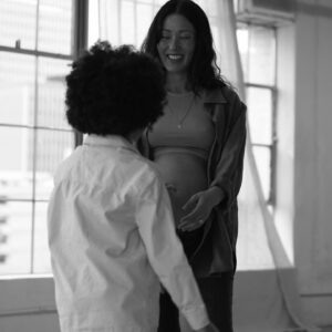 Aylya Marzolf Instagram - Getting to witness the joy of a sibling excited for his baby brother’s arrival has been my all time favorite experience 🫠🤍 #everphotos 
.
.
.
.
.
.
.
.
.