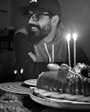 Ayoub Abounnasr Instagram - شكرا لكل من هنئني ….. 🖤❤️

#happy #happybirthday #instagram