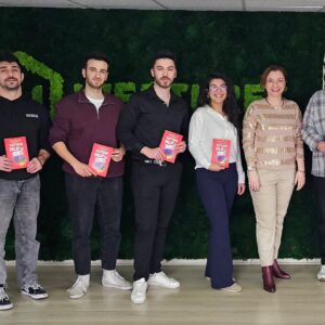 Ayşe Burcu Eren Instagram - @satisinnlpsi kitabımız, @webtures ekibi ile buluştu.

Sevgili @kaangulten in @ceresyayinlari tarafından çıkan #girişimcikafasıyladüşün kitabını kutladık.

Kurum kültürünü her zaman takdir ettiğim ve tüm eğitimlerde dillendirdigim @kaangulten ve ekibi, dijital anlamda geleceği hızla biçimlendiriyorlar.

Birlikte çalıştığımız Takıımdaşlık - Etkin Liderlik ve İletişim Eğitimleri ile;  @satisinnlpsi kitabımızın içeriğini harmanlayacak olan bu muhteşem takıma, geleceğin dünyasında nice başarılar diliyorum.💃

Sevgili @korayinan_ ile birlikte yazmış olduğumuz, @ceresyayinlari tarafından basılan kitabımız @satisinnlpsi; kurumsal eğitim modülü ile, iş dünyasında fark yaratmaya devam ediyor.

@aysetugbadedeoglu @korayinan_ @kaangulten @ceresyayinlari @satisinnlpsi

@webtures @webturesmobile @webturessocial @webturesakademi