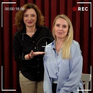 Ayşe Burcu Eren Instagram - @yilmaz_julia ile kamera Arkası Çekimlerde Eğleniyoruz

@umaylayasam  da #Zenginlik ve #Bolluk bilinci 2 günlük bu program için, yerinizi ayırtın...

@_the_bills
Hazar Doğukan Göksel 
Teşekkürler 💚💚💚