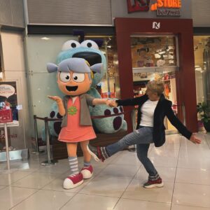 Ayşe Erbulak Instagram - Bugün günlerden EK2 sınıfımız.
ErbulakKidzania 2. Sınıfı Performans günü…
2023-2024 sezonuna veda ama 2024-2025 sezonuna hazırlık:)
Başta @kidzaniaistanbul @meralmiryammolinas  @etimurr ve  @evrengokalp @tugbatuzmen ve isimleri buraya sığmayacak ama gönlümüze kazınmış tüm ekibe,
@selennozgurr @damlasuisci @baharelden @firathalisdemiir @dumluhande @nurardakoc  ekibimize
Öğrencilerimize ve ailelerine çok ama çok teşekkür ederiz:)
@erbulaksevinc @daghankulegec @ozdenozgurdal
