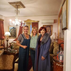 Ayşenur Yazıcı Instagram - @_dreamansion_  Büyükada bir konak! Ama nasıl tarihi güzellikler içinde anlatamam. Doğumgünü daveti olmasaydı keşfedemeyecektim. Odaları, yemekleri, manzarası huzuru efsane. 
@pinarsimon @zeynep_kasimlioglu @ipekkirpiklerim ve nice dostla çok güzel bir gün geçirdik. Yılbaşı için de rezervasyon yapıyormuş... Mutlaka sayfasına göz atın, burası bir huzur cennet parçası 
@gul.sen34 @canylmaz_sebnem