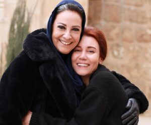 Aysun Metiner Instagram - #serhattutumluer @akinakinozu  @aydaaksel  @macitsonkan  #güvenhokna  @hercaidizi #hercai 🦋