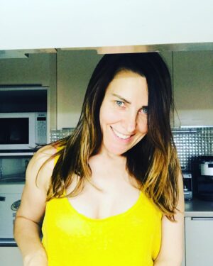 Ayten Soykök Instagram - Mutfakta biri var... eller yukarı😎