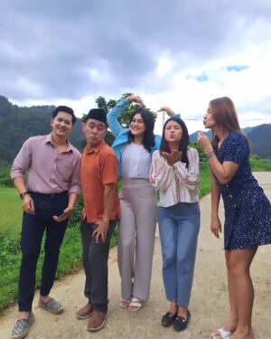 Ayu Inten Instagram - Fresh! 4 April 2024 pk. 10.00wib @sctv 🩵

Kalian wajib Tag kita pas nonton yaah..sampai jumpa besok!
@allaboutscreenplayprod @ftvsctv.terbaru_ @ftvscreenplayproductions
#ftvngetop #ftvsctv #ftvpagi #ftvscreenplayproductions #sctv #ftvfresh