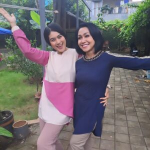 Ayu Inten Instagram - Besok Ada kami di FTV fresh💜
Rabu 5 juni 2024 pk 10.00wib SCTV

Buku Nikahku butuh Namamu 
Directed by : @otoywitoyo
@aurorafilm_ftv @ftvsctv.terbaru_ @aurora.film_ 
#ftvsctv #ftv #sctv #ftvngetop