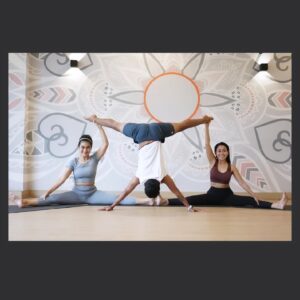 Ayu Inten Instagram - Setelah sekian lama gak yoga akhirnya bisa yogaan lagi, kali ini kedatangan bestie @ayu.inten yang lagi trial di @yogafit_id jadilah kita pose yoga  bersama  master @_.niks_shelke._ 

Oh iya .. beberapa hari lagi @yogafit_id  ulang tahun yang ke 3 semoga makin sukses dan makin bersinar 🎂🎊✨

Special thanks to master : 
@rakesh_yf @vikashyogi_ bipinyogi_
And mba @rina.8768 n team 
Congratulation n success 🥳🥳

#yogafit #3anniversary #yoga #practice #poseyoga #dinivitri #intenayu #ftv #sinetron #positivevibes #goodpeople
@dini.vitri_fanbase
