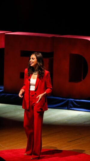 Azita Ghanizada Instagram - While I have notes on how to make the next one better, including changing the title :) I'm pretty proud of this speech, 17 minutes, no notecards or prompter! So on its anniversary I figured I'd share it in its entirety. *Update please go to the @ted official site or YouTube to watch it! The sync is a little off here! ❤️
*
*
#tedtalks #tedxtalk #hollywood #nashville #afghanistan #afghan #actress #speaker #advocate #advocacy #representationmatters #diversityandinclusion #MENA #SWANA #CentralAsian #inclusion