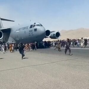 Azita Ghanizada Instagram - 💔 The Chaos at #Kabul airport continues. Civilian flights were grounded and cancelled. Military evacuation only.  There are 1000s of Afghan citizens trying desperately to get somewhere safe with no way to board a plane. The @deptofdefense has control of the runway and I hear will be operating missions til August 31st per @potus instruction.  But these are for people that worked with the the government.  High risk women, artists, lgbtqi that don’t have the documentation can not escape this new terror regime and get to safety. 

Please call and text your reps and ask them to keep air space open and civilian flights operating again.  They may be planning on it - but we don’t know anything. 

Video via @theafghan 

#afghanistan