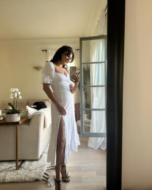 Azita Ghanizada Instagram - Summer’s been a complicated one for sure. 

Chaotic, poetic, sparkly, dark.  New things show up 🤍 and old things lurk to pull you deep into your humanness. 🖤

But you get bangs, (realizing they legit trauma bangs) show a little leg, say yes to the drinks and the friends, kiss your therapy pup, and honor all the moments with a fit check mirror selfie. 

💛🌞☀️ #maincharacterenerg #summer #mirrorselfie #look #inspo #styleandthebeach #styleinspiration #notablogger #onstrike 🤷🏻‍♀️