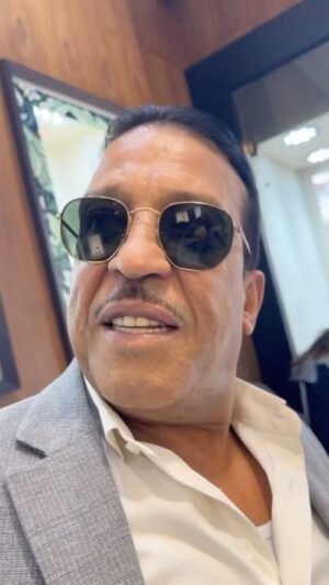 Aziz Dadas Instagram - @azizdadasofficiel 😂😂💎💎💎. Ila bghiti tsaleh 😂