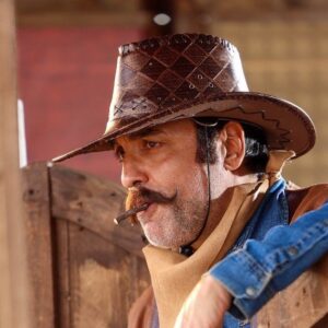Aziz Hattab Instagram - Un cow-boy est un homme avec des tripes et un cheval.
#cowboy 
#cinema 
#film 
#pub 
#loveyourself